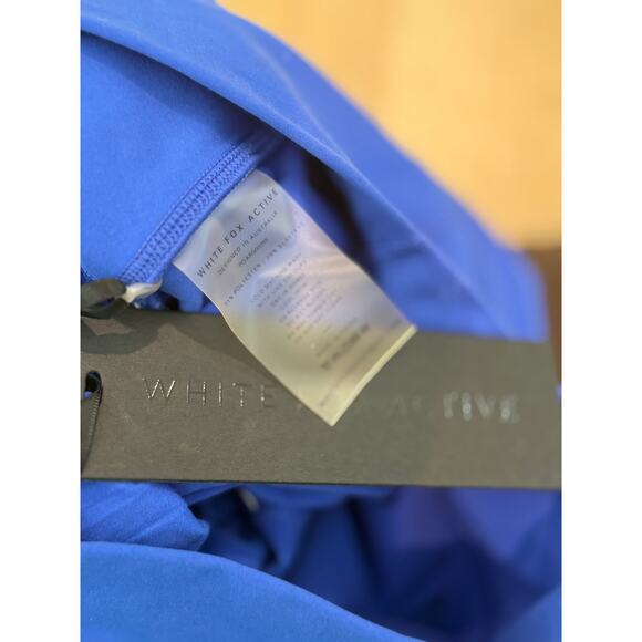 (S) $50 NWT White Fox Boutique Endurance Scrunch High Waisted Shorts in Cobalt - Picture 7 of 7